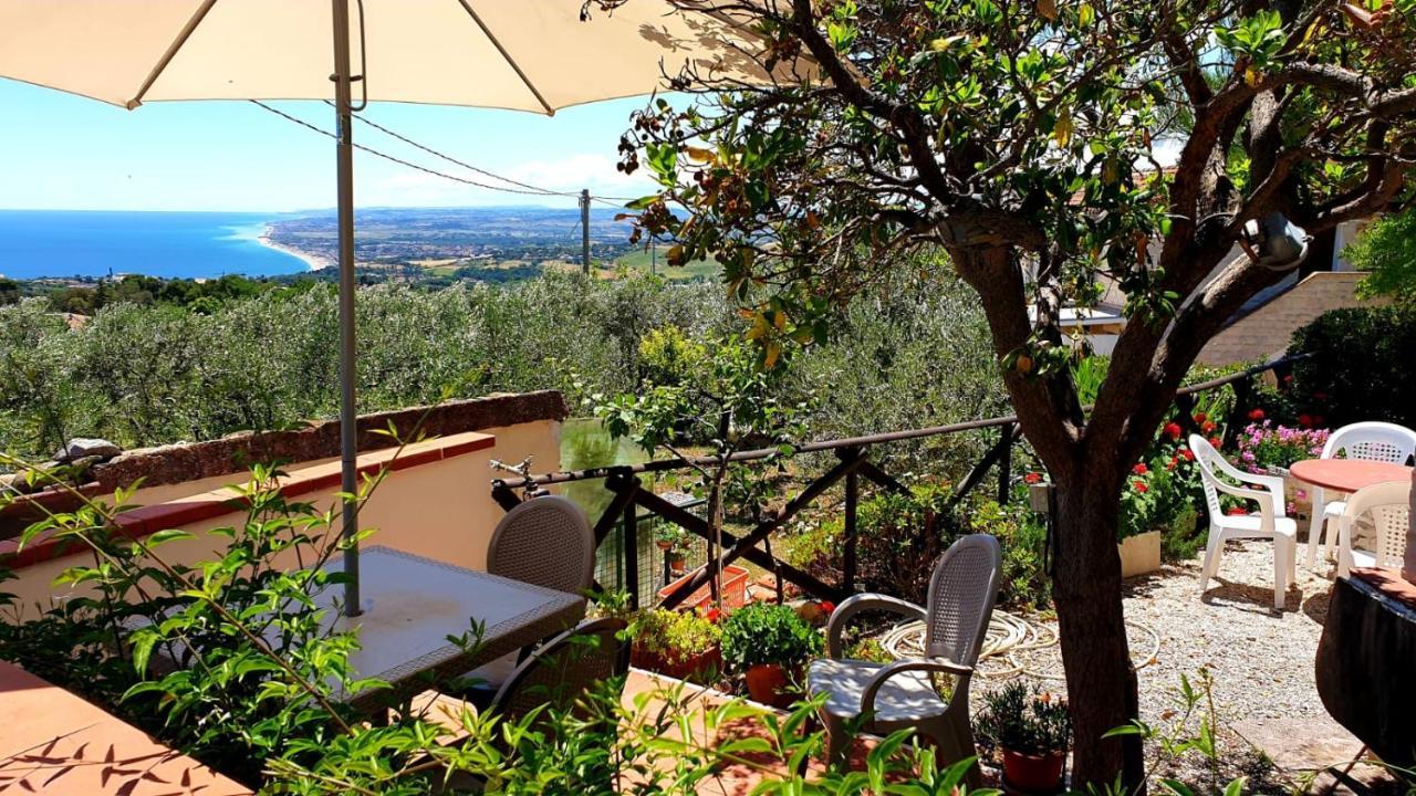 Ferienwohnung La Terrazza Del Conero Monolocale Sirolo Exterior foto